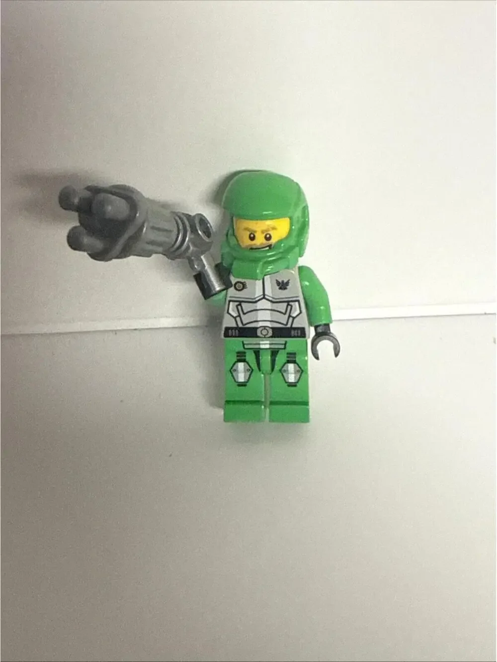 Chuck Stonebreaker 70706 Galaxy Squad Green Suit Space LEGO® Minifigure Figure